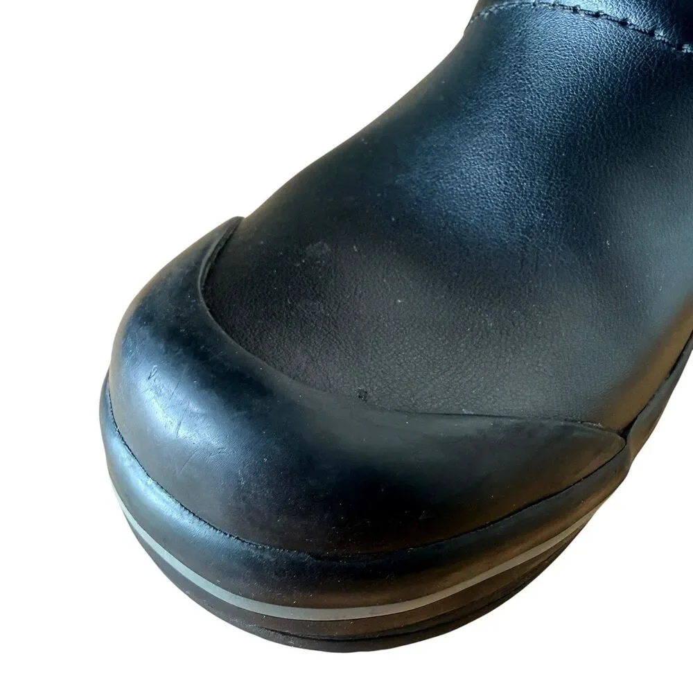 Dansko Women’s Professional Clogs Size 9.5 (EU 40) Black Leather Nursing
